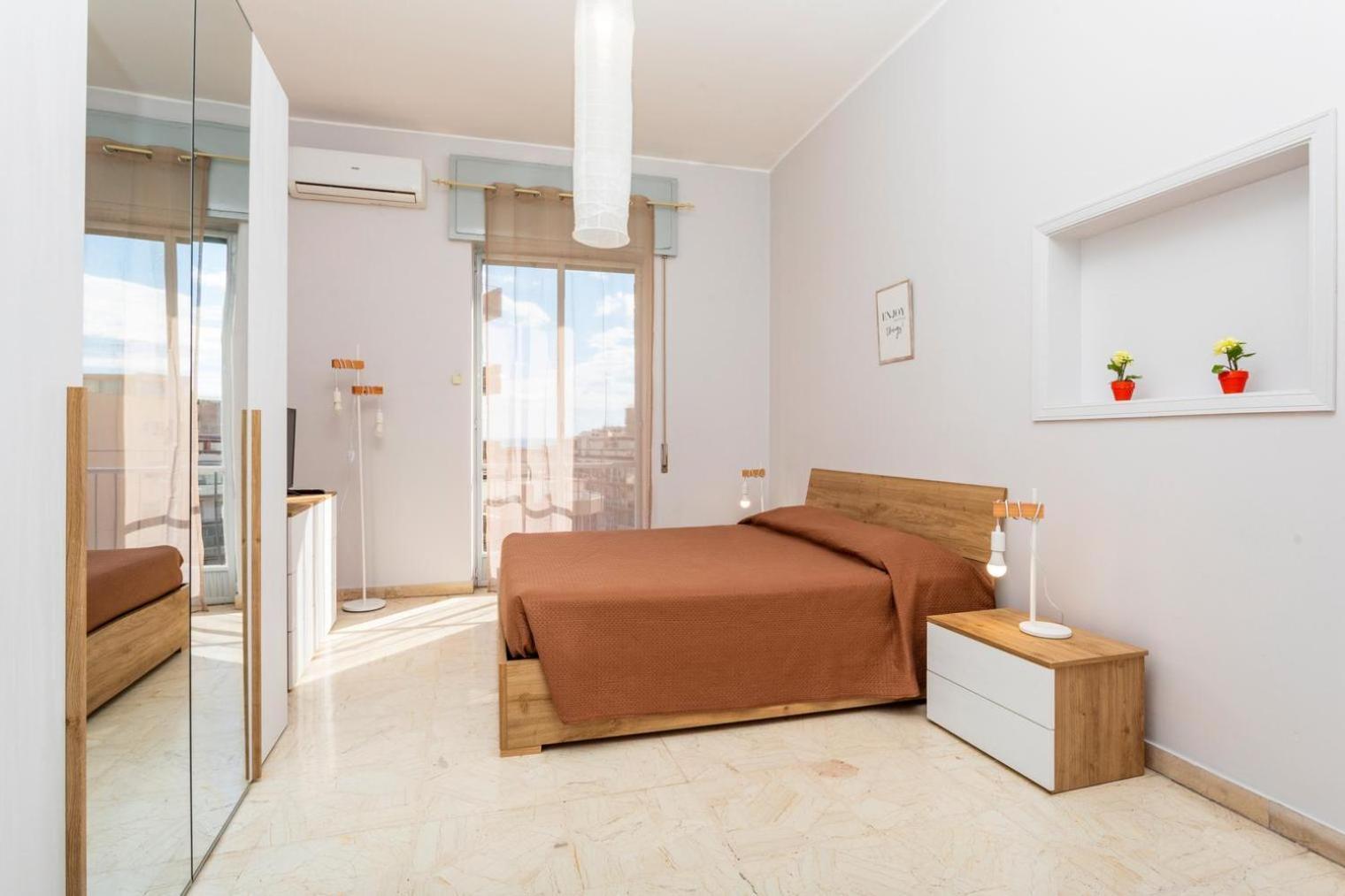 Nicola House Appartement Catánia Buitenkant foto